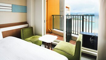 Vessel Hotel Campana Okinawa