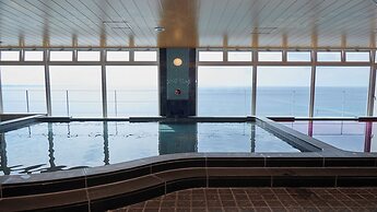 Vessel Hotel Campana Okinawa