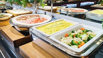 Vessel Hotel Campana Okinawa