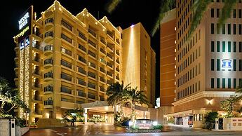 Vessel Hotel Campana Okinawa