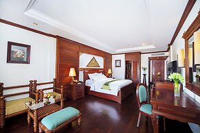 THE PRIVILEGE FLOOR by Borei Angkor