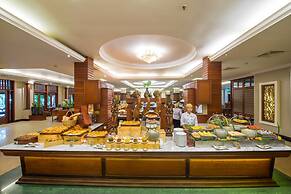 THE PRIVILEGE FLOOR by Borei Angkor