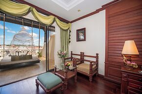 THE PRIVILEGE FLOOR by Borei Angkor