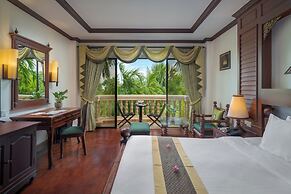 THE PRIVILEGE FLOOR by Borei Angkor