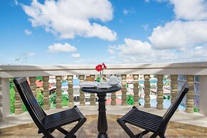 THE PRIVILEGE FLOOR by Borei Angkor