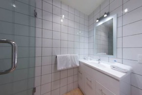 The Commodores Lodge