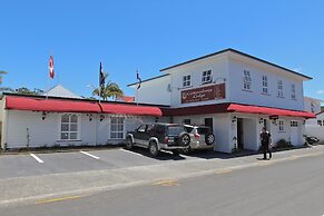 The Commodores Lodge