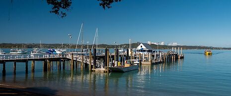 The Commodores Lodge