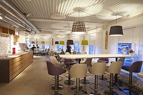 Reykjavik Marina - Berjaya Iceland Hotels