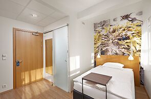 Reykjavik Marina - Berjaya Iceland Hotels