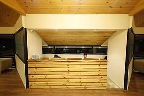 WelcomHeritage Tarangi Ramganga Resort, Corbett