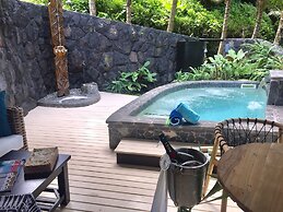 Seabreeze Resort Samoa - Exclusively for adults