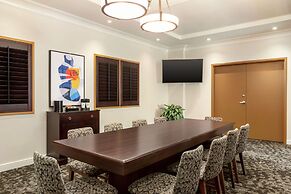 Embassy Suites by Hilton Orlando Lake Buena Vista South