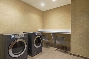 Embassy Suites by Hilton Orlando Lake Buena Vista South