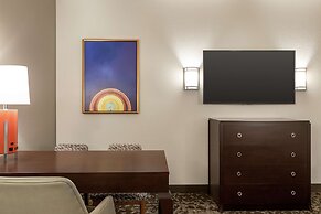 Embassy Suites by Hilton Orlando Lake Buena Vista South