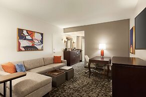 Embassy Suites by Hilton Orlando Lake Buena Vista South