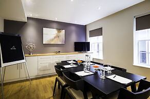 Apex Temple Court Hotel