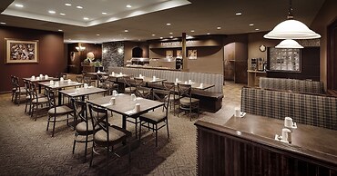 Days Inn & Conference Centre by Wyndham Camrose Norsemen