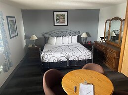 Days Inn & Conference Centre by Wyndham Camrose Norsemen