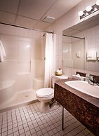 Days Inn & Conference Centre by Wyndham Camrose Norsemen