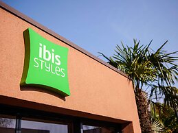 ibis Styles Nantes Saint Herblain