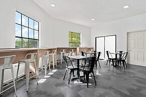 Developer Inn Maingate, a Baymont by Wyndham