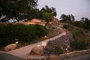 Ojai Retreat & Inn