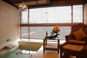 Nanjing Baliyuanshu Vogue Hotspring Hotel