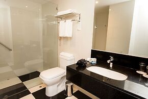 Wyndham Costa del Sol Tumbes