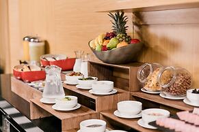 Wyndham Costa del Sol Tumbes