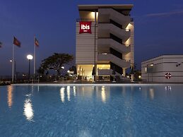ibis Bata