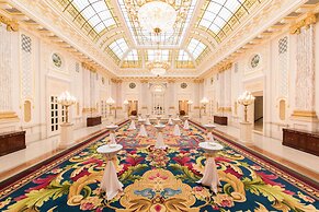 Fairmont Grand Hotel Kyiv