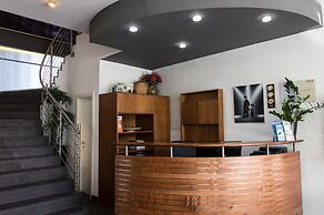 Ariston