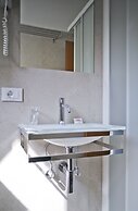 Ariston