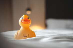 Christof Hotel