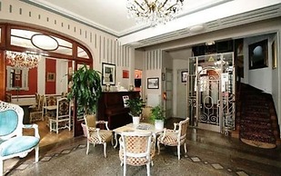 Hotel Crystal Reims Centre