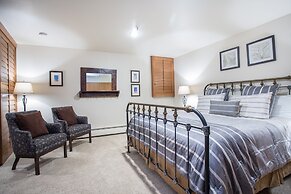 Deer Valley's Signature Collection