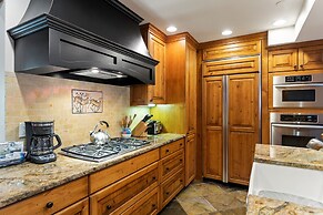 Deer Valley's Signature Collection