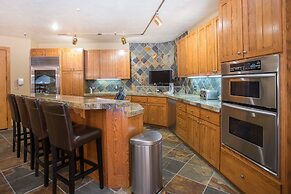 Deer Valley's Signature Collection