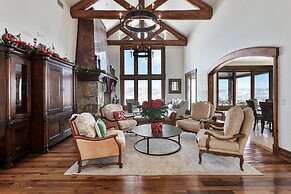 Deer Valley's Signature Collection