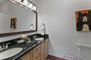 Deer Valley's Signature Collection