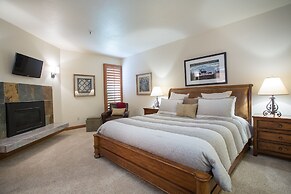 Deer Valley's Signature Collection