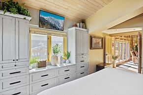 Deer Valley's Signature Collection