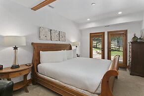 Deer Valley's Signature Collection