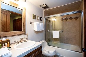 Deer Valley's Signature Collection