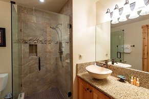 Deer Valley's Signature Collection