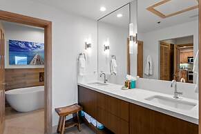 Deer Valley's Signature Collection