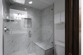 Deer Valley's Signature Collection