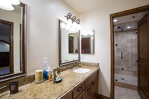 Deer Valley's Signature Collection