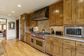 Deer Valley's Signature Collection